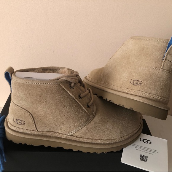 UGG Australia Neumel Chukka suede leather fur Beige Blue Boot. Size: 7, 8, 9 - Picture 13 of 14